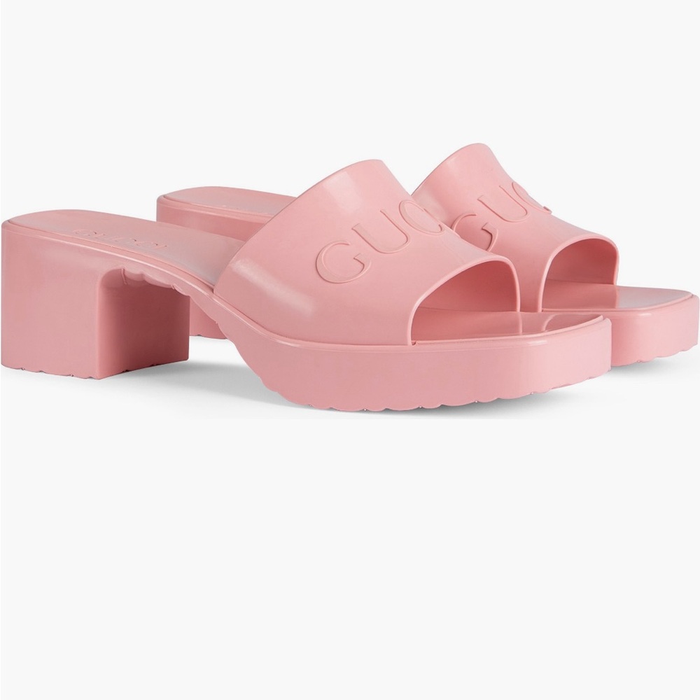 Gucci Rubber logo